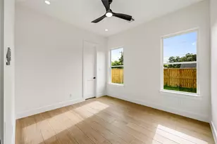 4815 Cruse Rd, Houston, TX 77016 - Photo 15