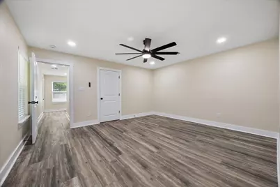 1190 County Road 146, Alvin, TX 77511 - Photo 15