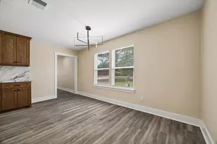 1190 County Rd 146, Alvin, TX 77511 - Photo 13