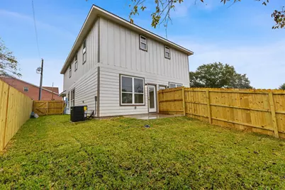 1316 Williams Street #A, Brenham, TX 77833 - Photo 3