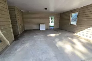 2295 Harley Golden Rd, Huntington, TX 75949 - Photo 17