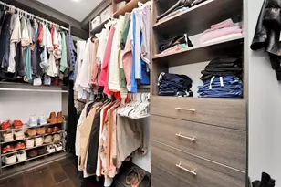 1410 Hyde Park Blvd, Houston, TX 77006 - Photo 9
