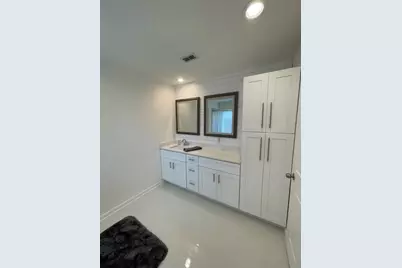 10923 Birch Drive, La Porte, TX 77571 - Photo 11