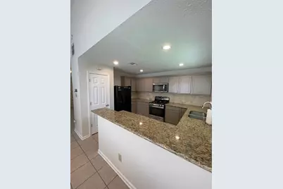 10923 Birch Drive, La Porte, TX 77571 - Photo 5