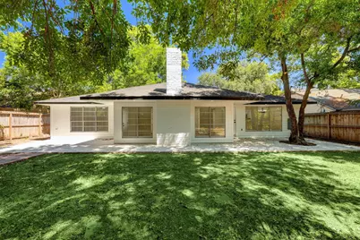 5519 Sheraton Oaks Drive, Houston, TX 77091 - Photo 19