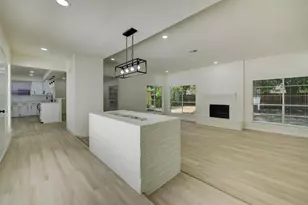 5519 Sheraton Oaks Dr, Houston, TX 77091 - Photo 3