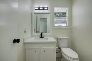 5519 Sheraton Oaks Dr, Houston, TX 77091 - Photo 11