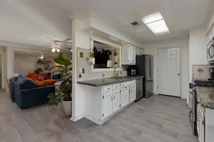 7034 Kingston Cove Ln, Willis, TX 77318 - Photo 9