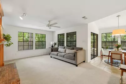 27 Sky Terrace Place, The Woodlands, TX 77381 - Photo 17