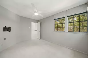 27 Sky Terrace Pl, The Woodlands, TX 77381 - Photo 35