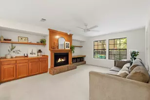 27 Sky Terrace Pl, The Woodlands, TX 77381 - Photo 11