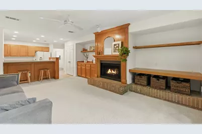 27 Sky Terrace Place, The Woodlands, TX 77381 - Photo 15