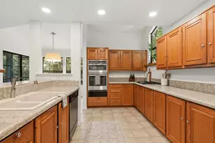 27 Sky Terrace Pl, The Woodlands, TX 77381 - Photo 21