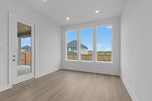 8006 Sunny Rdg Dr, Fulshear, TX 77441 - Photo 5
