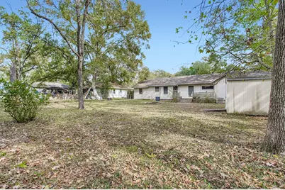 512 Park Lane, Cleveland, TX 77327 - Photo 31