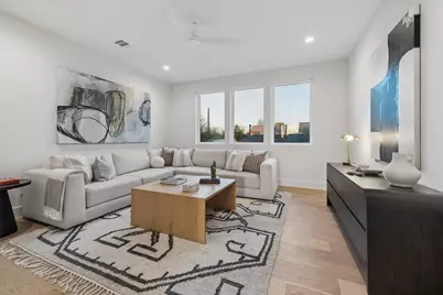 107 E 24th Street, Houston, TX 77008 - Photo 25