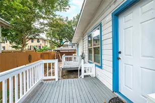 2915 Ave N 1/2 St, Galveston, TX 77550 - Photo 27