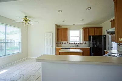 918 Featherbrook Court, Sugar Land, TX 77479 - Photo 15