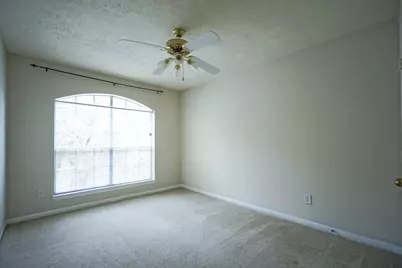 918 Featherbrook Court, Sugar Land, TX 77479 - Photo 31