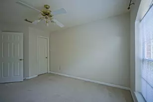 918 Featherbrook Ct, Sugar Land, TX 77479 - Photo 37