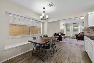 2915 Bentley Ct, Pearland, TX 77584 - Photo 13
