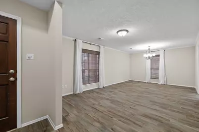 2915 Bentley Court, Pearland, TX 77584 - Photo 9
