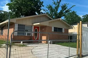4418 Ludwig Ln, Stafford, TX 77477 - Photo 3