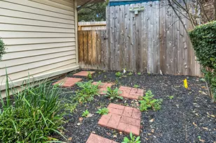 818 Olney Oak Dr, Houston, TX 77079 - Photo 43