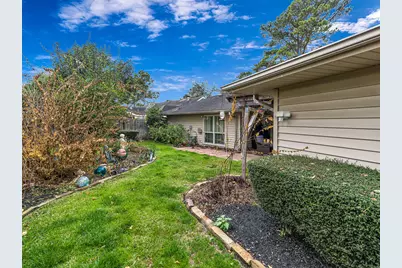 818 Olney Oak Drive, Houston, TX 77079 - Photo 47