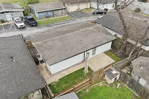 4102 Sherwood Ln, Houston, TX 77092 - Photo 33