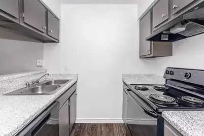 4400 Memorial Drive #32-2236, Houston, TX 77007 - Photo 15