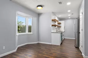 7314 Robin St, Texas City, TX 77591 - Photo 9