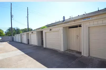 6310 Chevy Chase Drive #5, Houston, TX 77057 - Photo 7