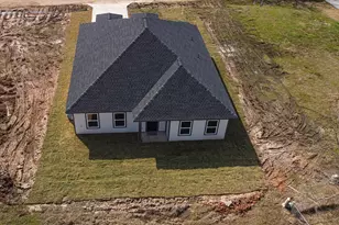 175 Deep Woods Ln, Livingston, TX 77351 - Photo 5