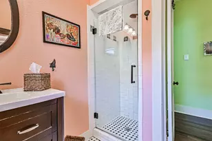 3927 Bernardo De Galvez Ave, Galveston, TX 77550 - Photo 23