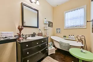 3927 Bernardo De Galvez Ave, Galveston, TX 77550 - Photo 19