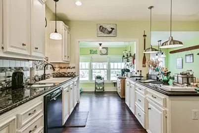 3927 Bernardo De Galvez Avenue, Galveston, TX 77550 - Photo 29