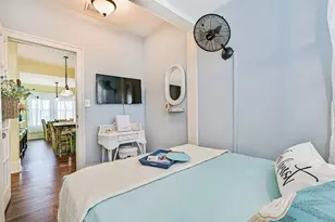 3927 Bernardo De Galvez Ave, Galveston, TX 77550 - Photo 39