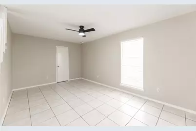 1930 Avenue B, Katy, TX 77493 - Photo 11
