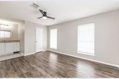 1930 Avenue B, Katy, TX 77493 - Photo 19