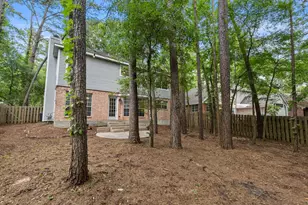 39 W Tallowberry Dr, The Woodlands, TX 77381 - Photo 23