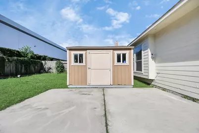 8315 Whisper Point Drive, Houston, TX 77040 - Photo 47