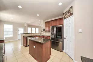 8315 Whisper Point Dr, Houston, TX 77040 - Photo 7