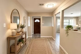 7905 Turquoise Ln, Houston, TX 77055 - Photo 3