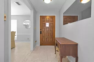 445 Augusta Dr, Huntsville, TX 77340 - Photo 3