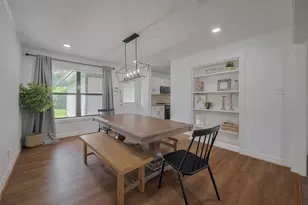 8057 Ridgeview Dr, Houston, TX 77055 - Photo 11