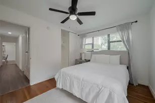 8057 Ridgeview Dr, Houston, TX 77055 - Photo 25