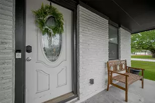 8057 Ridgeview Dr, Houston, TX 77055 - Photo 5
