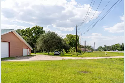 3245 W Highway 6, Alvin, TX 77511 - Photo 43