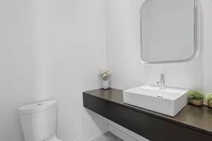 2412 Helena St, Houston, TX 77006 - Photo 7